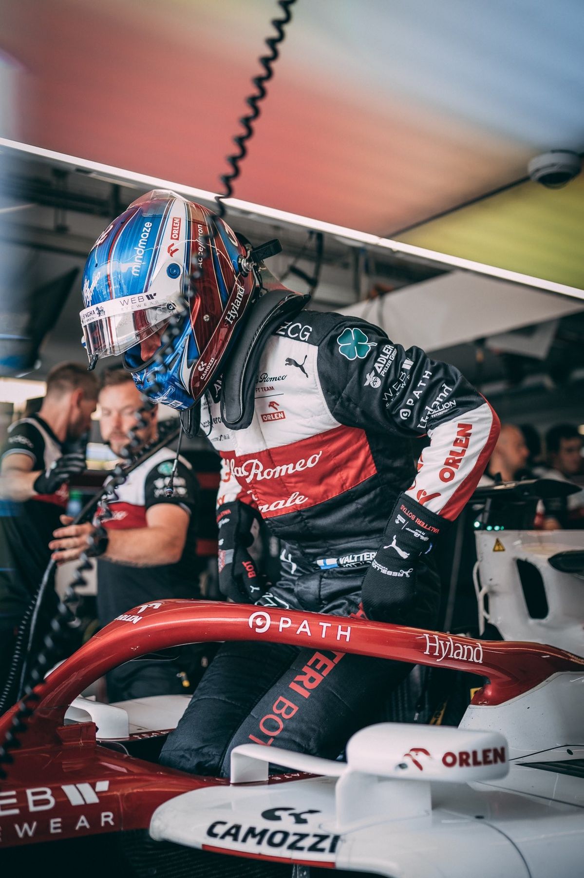 Valtteri Bottas 2022 F1 Racing Suit Team Alfa Romeo